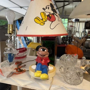 Vintage Disney Mickey Mouse Table Side With Night Light TESTED Model H-6683 - Picture 1 of 3