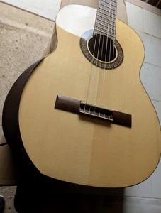 Manuel Rodriguez Academia 60-C 4/4 Classical Guitar – Cedar w/ Armrest - Picture 1 of 6