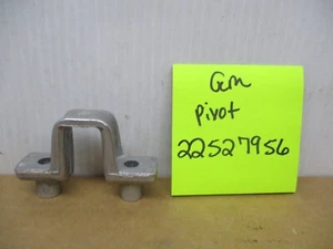 GENUINE GM #22527956 ROCKER ARM PIVOT - Picture 1 of 2