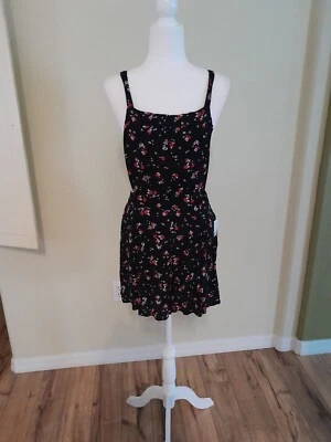 Pantalones Cortos Free People Sweet in the Streets Negros Florales Medianos Mameluco Nuevos con Etiquetas Foto 1 de 3