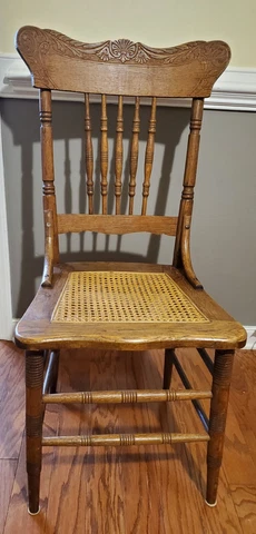 Beautiful Antique VTG Pressed Back Oak Chair Cane Seat in Excellent Condition Cover