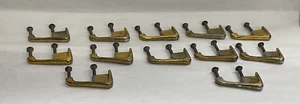 Tiradores de cajón vintage abstractos tono dorado 12 piezas.  Precio cada MCM rescatado #273 - Imagen 1 de 2