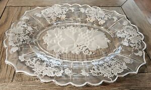 OLD SILVER CITY ART NOUVEAU GRAPE INTALIAGO & STERLING SILVER OVERLAY PLATTER