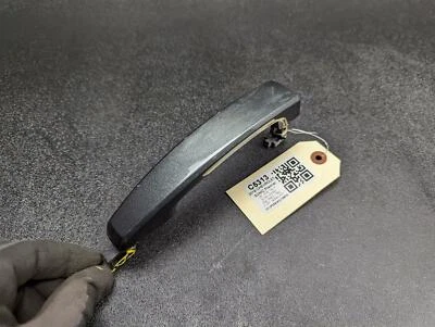 Manija exterior puerta trasera derecha Chevrolet Sonic 2019 92233089 2010 2011-2018 2020 Foto 1 de 4