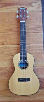 Makai MC-71 Spruce Mahogany Concert Ukulele with Black Binding - Image 1 of 2