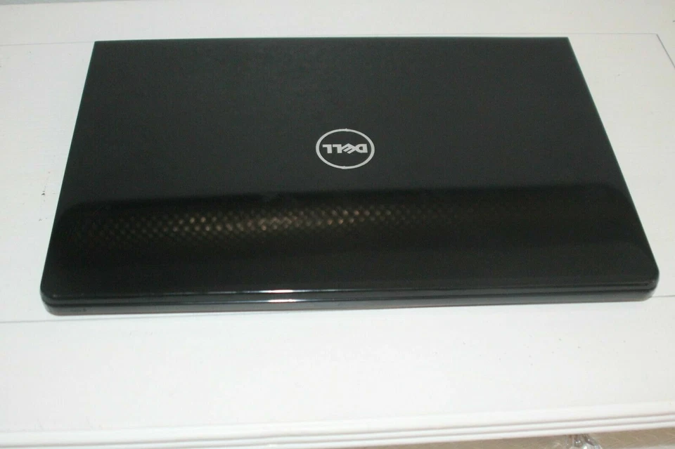  NICE  DELL INSPIRON 5555 AMD A8-7410 2.2GHz 8GB RAM 500GB HDD WIN 10 15.6"  - Image 1 of 2