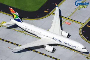 GEMINI JETS SOUTH AFRICAN AIRWAYS AIRBUS A350-900 1:400 GJSAA1920 IN STOCK - Picture 1 of 3
