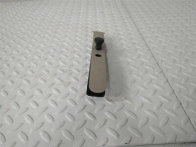 01-05 Ajustador de cinturón de seguridad para pasajero delantero Chrysler PT Cruiser Limited Foto 1 de 4