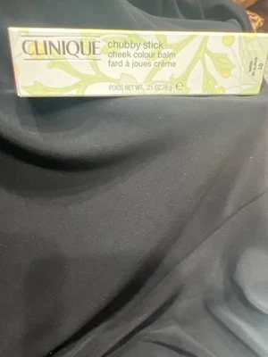 Bálsamo Clinique Chubby Stick Color para mejillas en Apple Amp'd Up - AUTÉNTICO - Nuevo Foto 1 de 2