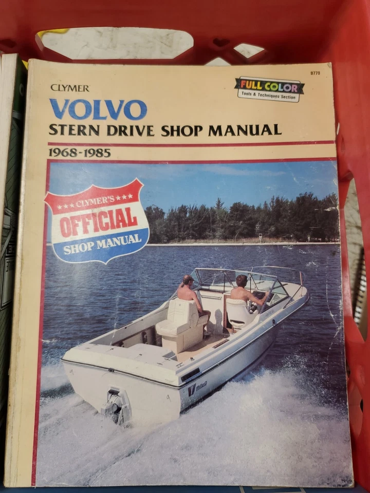 CLYMER VOLVO 1968-1988 STERN DRIVE TALLER MANUAL DE SERVICIO B770 (Bb86) Foto 1 de 4