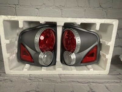 雪佛兰 GMC 3D 复古 404712TLT 钛尾灯 94-03 复古 3D 系列 — 第 1/4 张图片