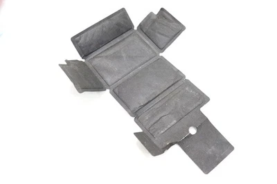 12-14 YAMAHA YZF R1 OEM BATERÍA SUJECIÓN ABRAZADERA CORREA CUBIERTA CAJA INFERIOR Foto 1 de 4