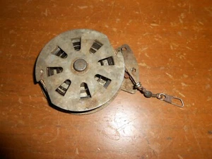 2 VINTAGE 1950s Yo Yo Mechanical Fisher Fishing Reels Flat Trigger Made in USA - Foto 1 di 2