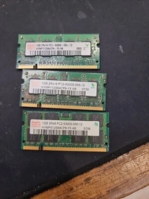 Hynix 1GB DDR2  (PC2-5300S-555-12) Memoria RAM So DIMM  - Immagine 1 di 2