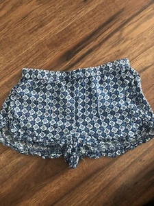 Carters Girls Blue Red White Shorts Ruffle Hem 5T Elastic Waist - Picture 1 of 4