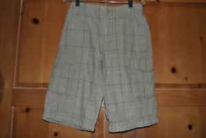 NUEVO PANTALÓN CORTO CARGO URBANO PIPELINE A CUADROS TOSTADO DELANTERO PLANO PARA NIÑO TALLA 8. AJUSTAR CINTURA - Imagen 1 de 4