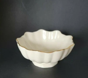 Vintage Lenox China Ivory With Gold Trim Small 3" Footed Ribbed Bowl - Picture 1 of 12