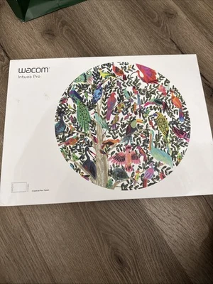 Wacom Intuos Pro Wireless Graphics Tablet PTH-660 With All Accessories - Image 1 of 4