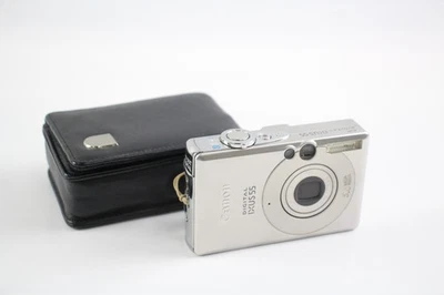 Canon IXUS 55 Digital Compact Camera Working w/ Canon 3x Zoom Lens - Image 1 of 4