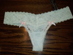 NWT RAMPAGE STRETCH LACE THONG PANTIES NYLON SPANDEX IVORY / PINK S L - Picture 1 of 2