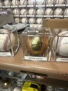 2024 Mvp AARON JUDGE 62 HR RECORD SIGNED GOLD BASEBALL Gtp Any 3rd Party - Picture 1 of 7