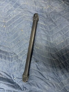 2001 01 YAMAHA VMAX 1200 VMX1200 REAR BRAKE Torque Arm / Strut - Picture 1 of 2