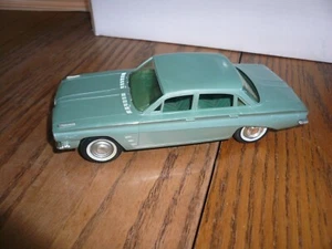 Pontiac Tempest 1961 4 puertas promoción distribuidor coche de fricción - verde - vintage - Imagen 1 de 5