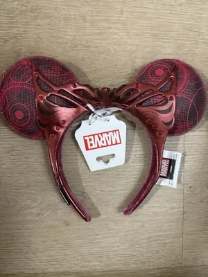 Orejas de Mickey Mouse Marvel Bruja Escarlata Parques Disney Foto 1 de 2