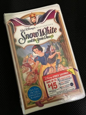 Walt Disney's Masterpiece - Snow White And The Seven Dwarfs (VHS) - SEALED 1995 - Image 1 of 4