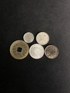 World Coins Lot Featuring different Types Combined Shipping - Picture 1 of 2