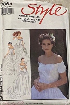 Vintage Sewing Pattern Style 2064 Womens Size 8-18 Wedding Dress - Image 1 of 2