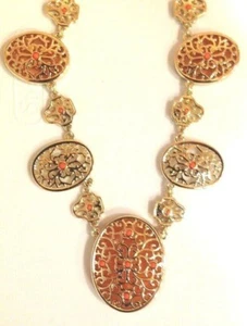 WHBM WHITE HOUSE BLACK MARKET FILIGREE GOLD CORAL LUCITE REVERSIBLE NECKLACE LN - Picture 1 of 12
