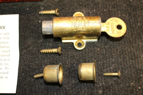 Fraim vintage window sash locks (4) - keyed Cover