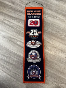 New York Islanders Heritage 8 x 32 hängendes Banner Hockey vertikal Wolle bestickt - Bild 1 von 5