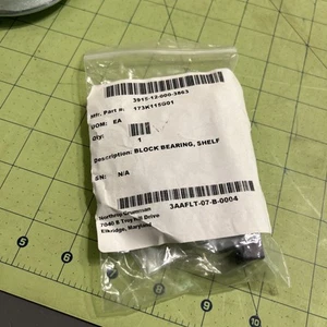 Block Bearing Shelf 173K115G01 - Picture 1 of 4