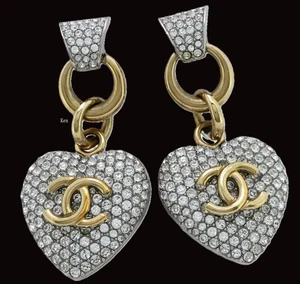Pendientes CHANEL AUTÉNTICOS Marca Coco Vintage Oro CC Plata Estrás Kenkenjp Corazón - Imagen 1 de 7