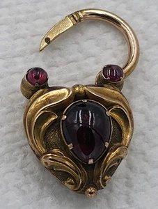 Rare VINTAGE 14k GOLD LOCKET PENDANT ART NOUVEAU Unique 7.3grams RED TOURMALINE - Picture 1 of 20