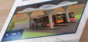 Rietze 70510 - 1/87 Modern Bus Station - New - Picture 1 of 1