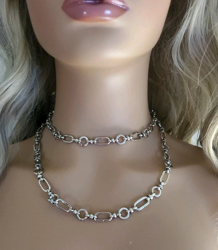 Collar de cadena con clip plateado de Calvin Klein (36") Foto 1 de 4