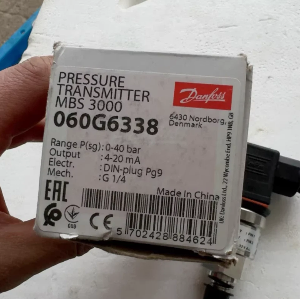 1PC New Danfoss 060G6338 MBS3000 Pressure Transmitter 0-40Bar 4-20mA Brand - Image 1 of 1