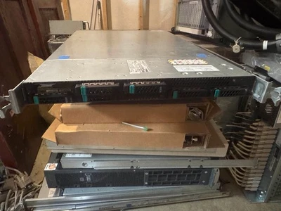 EMC KYBFP E5-2658(x2) @2.1GHz 256GB RAM NO HDD w/ Rails USED  - Image 1 of 4