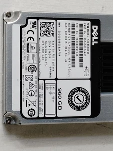 Disque SSD Toshiba Dell PX04SRB096 960 Go SAS 3 2,5 pouces - Photo 1/6