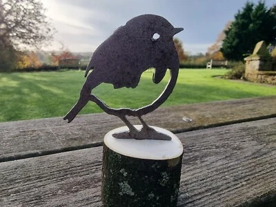 Mini Robin de metal enferrujado em bloco de madeira - Aço reciclado - Fixação na base - Imagem 1 de 4