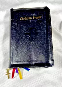 "Christian Prayer" Book, 1976, Catholic Publish., w/Music, Zipper, Gilt Edge +++ - Picture 1 of 7