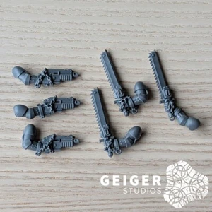 40K Marines Bits | Black Templar Crusader Squad | Initiate Chainsword Pistol Set - Picture 1 of 1