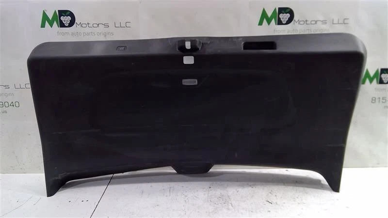 2019-2021 CHEVROLET TRAVERSE LOWER GATE PANEL POWER LIFTGATE OEM 84677047 - Image 1 of 4