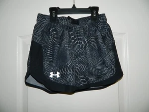 Girl's Under Armour Black & Gray Athletic Shorts Size Small-NWT - Picture 1 of 3