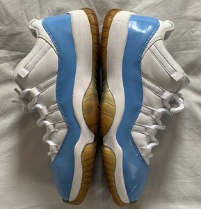 jordan 11 low size 9.5