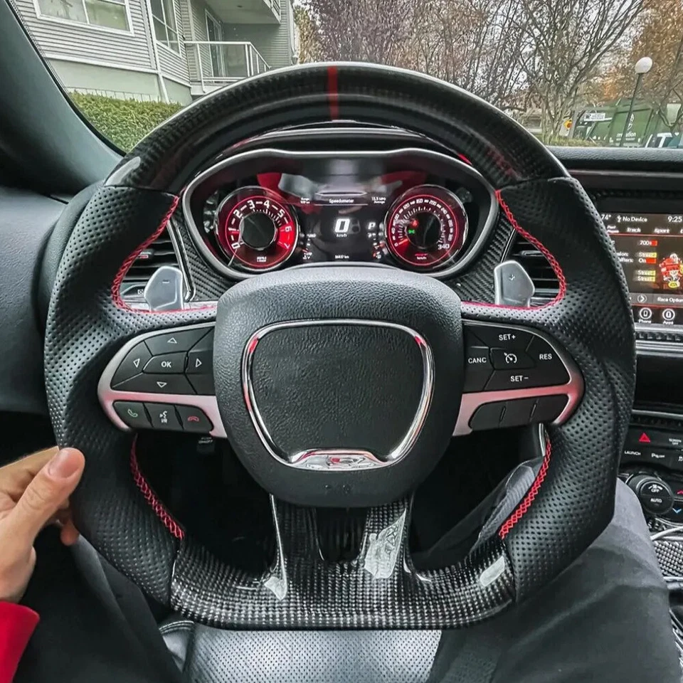 Carbonfaser-Lenkrad Mit Perforiertem Leder Für Jeep Grand Cherokee SRT 2014-2020 - Bild 1 von 4