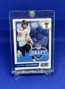 2017 Panini Score Patrick Pat Mahomes Rookie Card Chiefs RC New Case Included+ - Picture 1 of 2